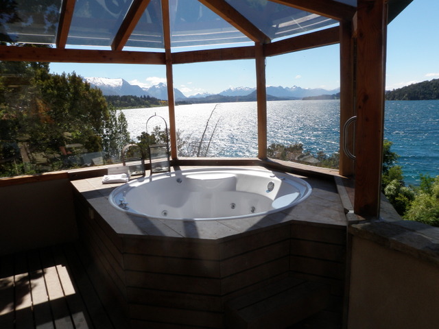 Hot Tub Overlooking Lake Adjoining Sunday Night Suite (Very Sweet)